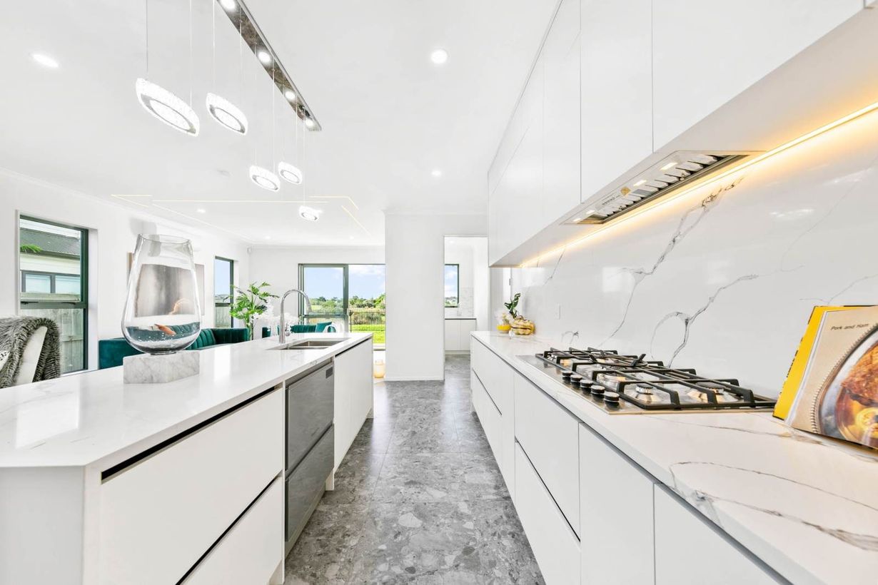 11784246049549451777